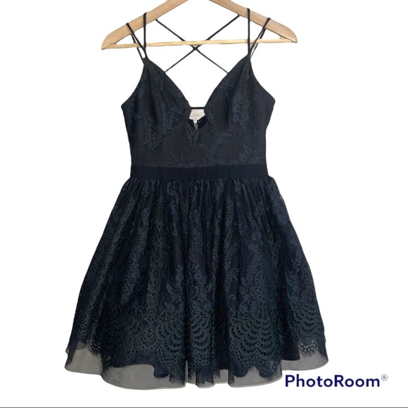 BEBE lace Fit & Flare dress - Picture 2 of 6
